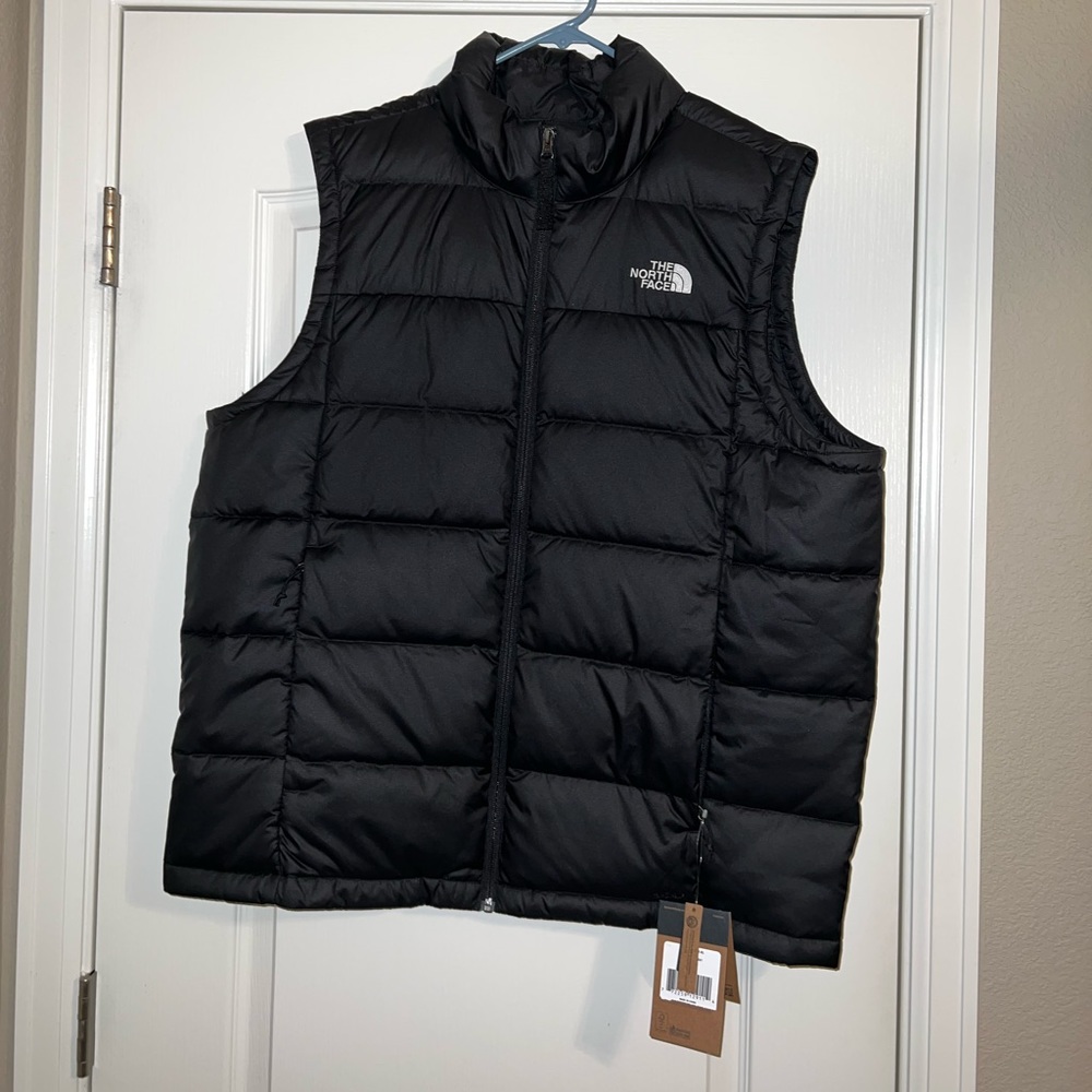 Black Men’s NorthFace Vest XL NWT